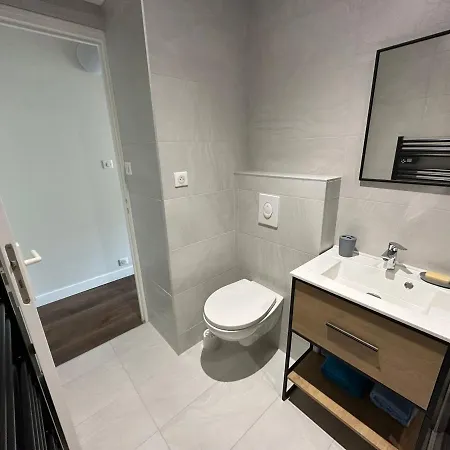 Cosy A 150m De La De Nauzan Avec Jardin Privatif Et Parking, - Fr-1-550-52 Vaux-sur-Mer